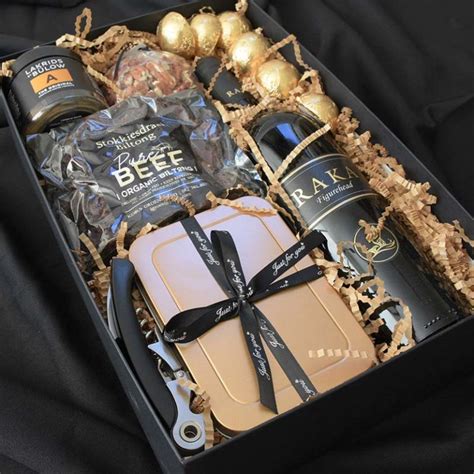 luxury gift hampers south africa.